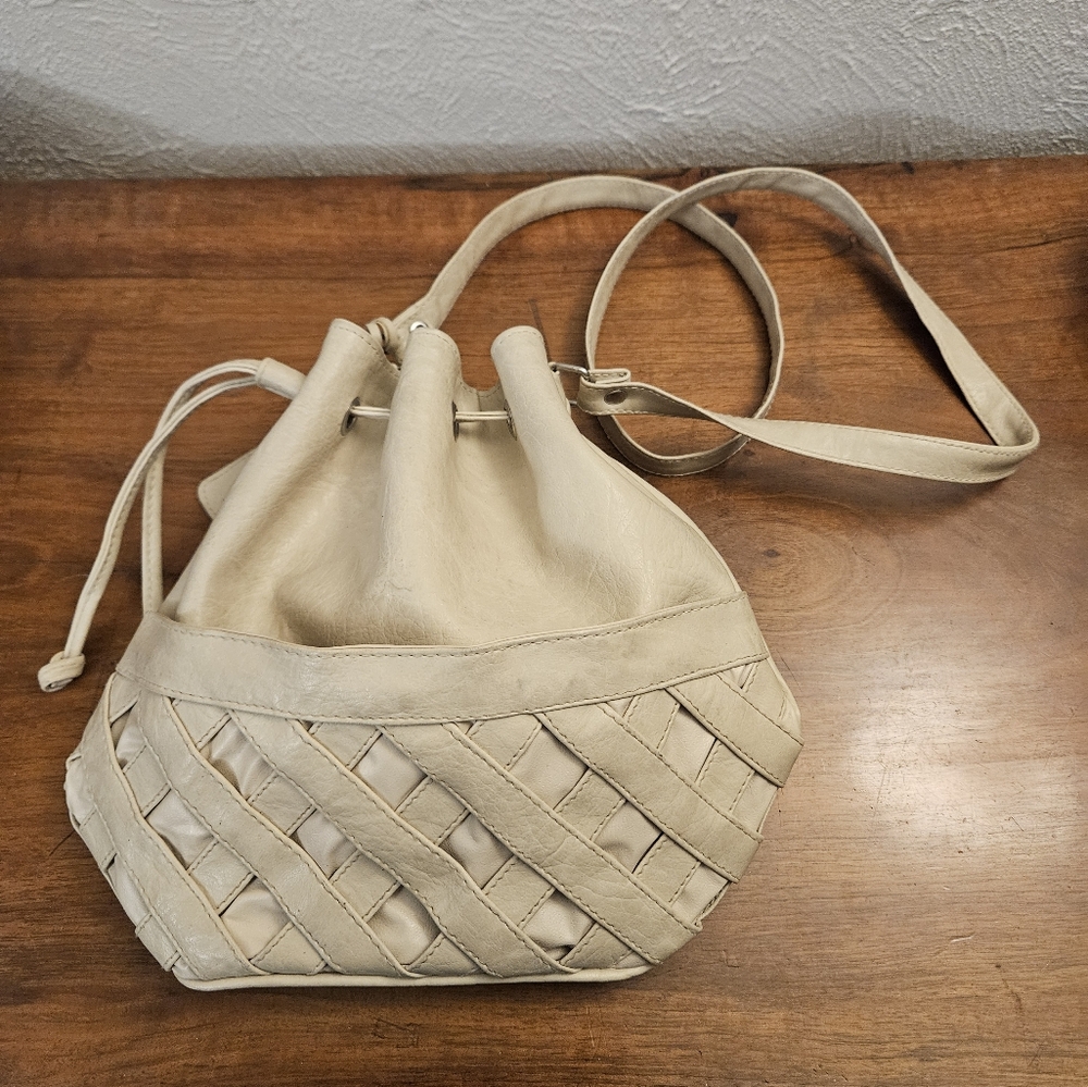 SHANE Vintage Beige Ivory Cinch Leather Handbag Sportique Woven‎ Style